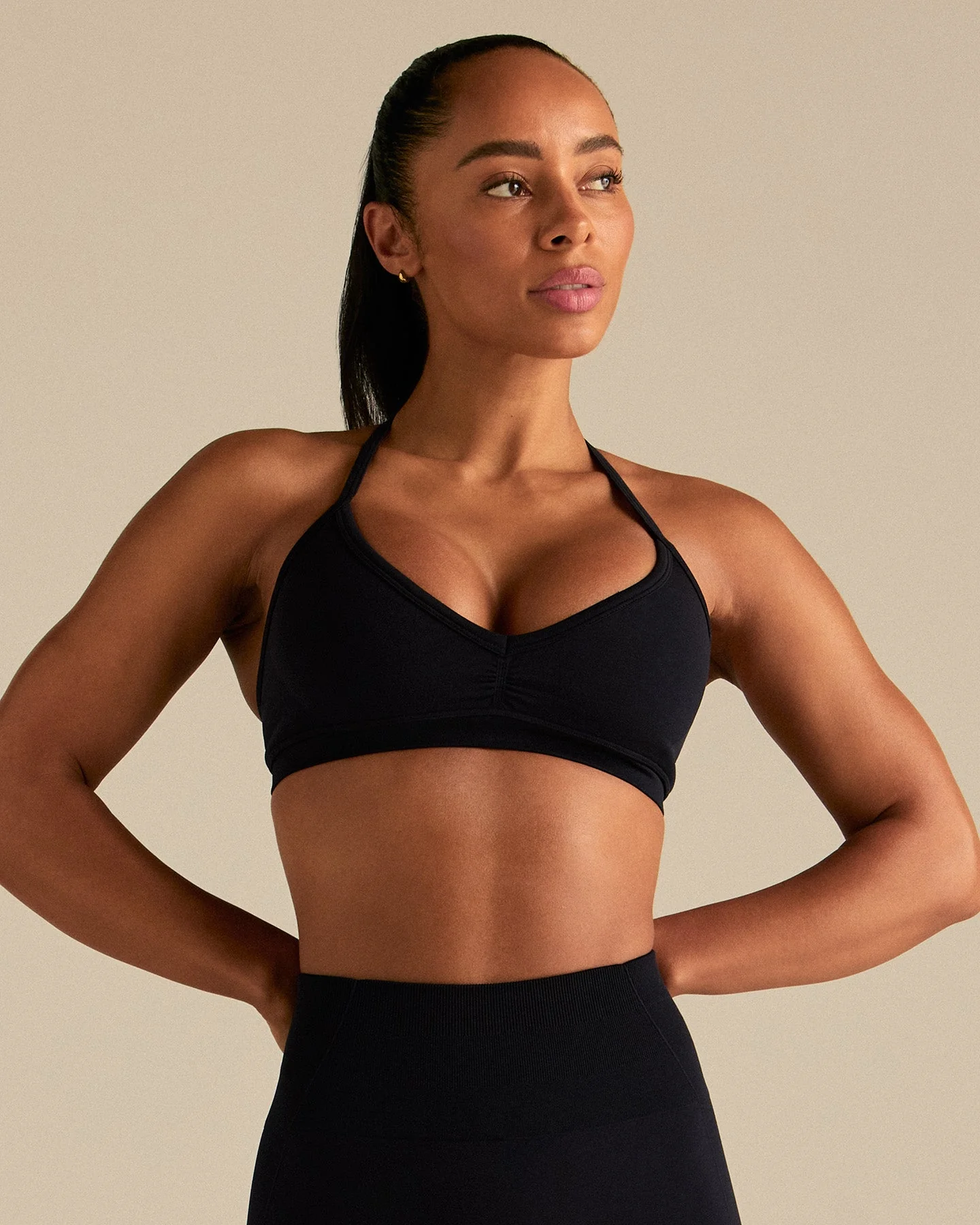 Define 2.0 Scrunch V-Neck Bra | Black