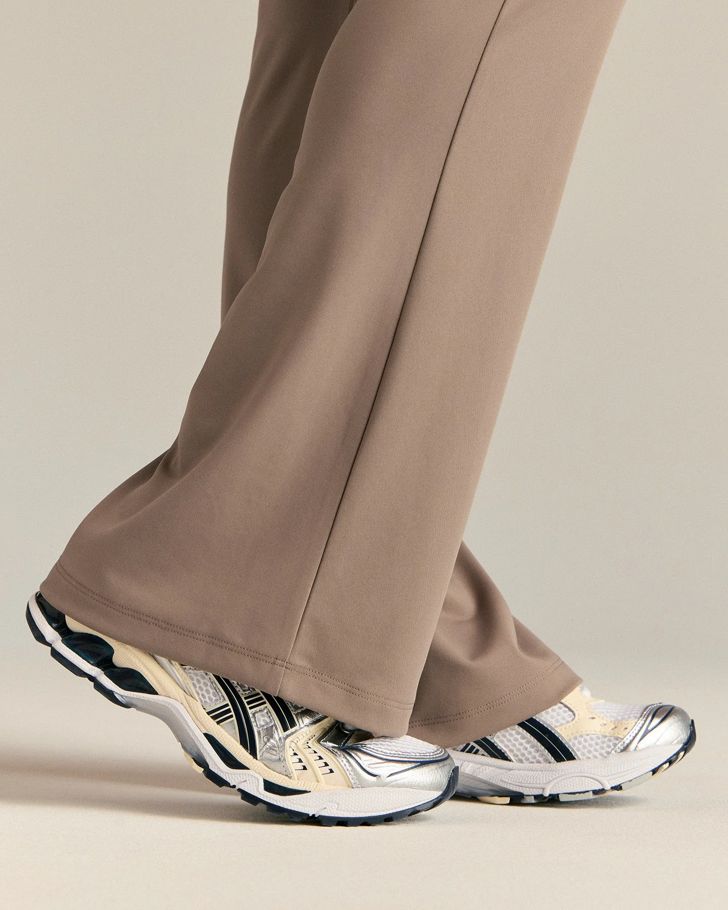 Essential High Waist Flared Leggings | Taupe Grey - Image 4