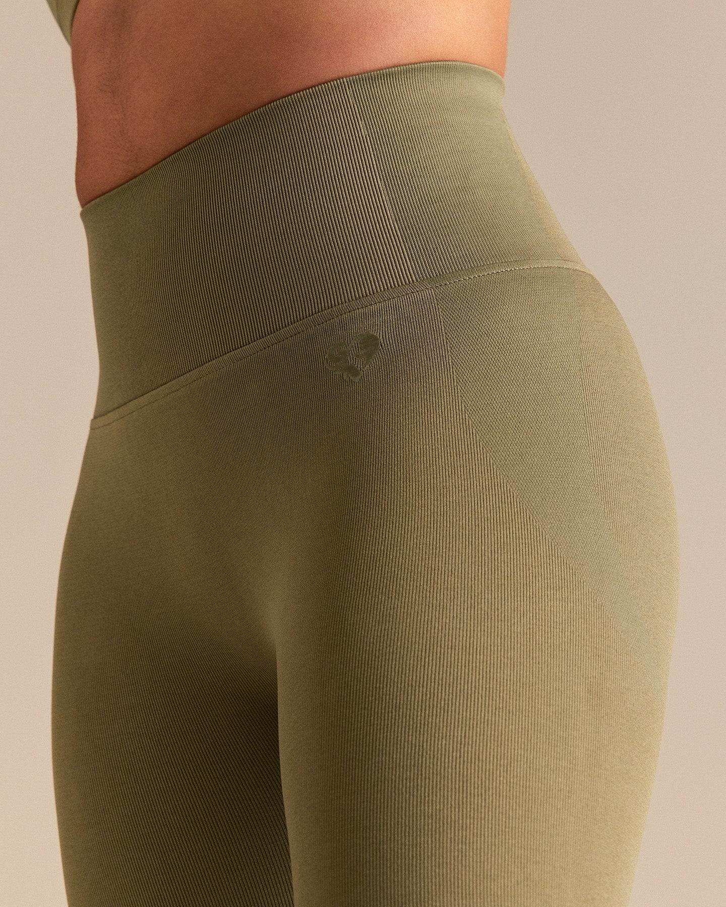 Motion Seamless Leggings | Willow - Image 7